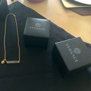 Authentic Versace Necklace, beautiful gold piece